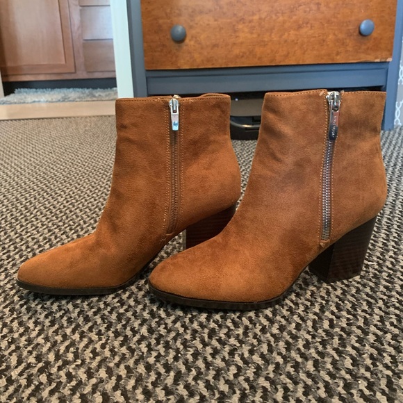 ❌SOLD Nine West Neva Brown boots with block heel - Picture 2 of 11